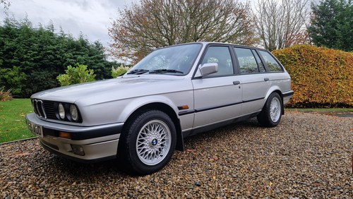 1993 BMW 3 Series E30 316i Touring