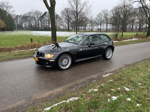 1999 BMW Z3 Coupe 2.8 Manuar Gearbox VENDIDO