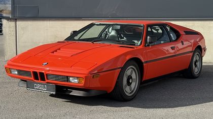 BMW M1 E26