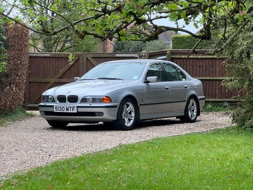 1998 BMW 5 Series E39 540i