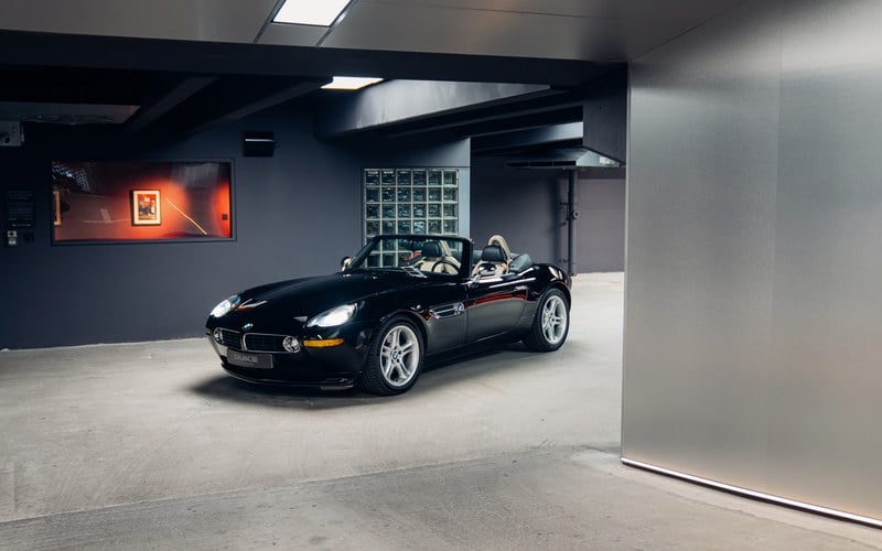 2000 BMW Z8 - 2 2000 BMW Z8 - 2