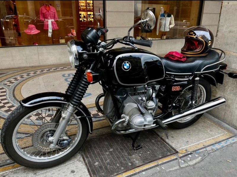 1977 BMW R60 - 1 1977 BMW R60 - 1