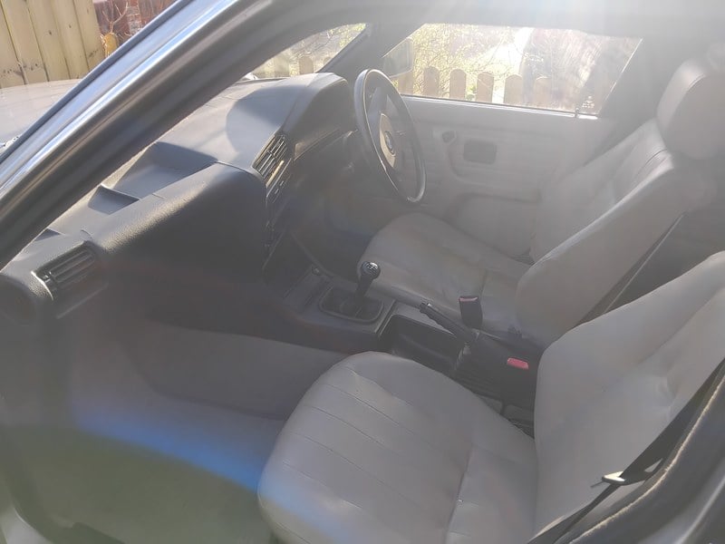 1987 BMW 3 Series - 2 1987 BMW 3 Series - 2