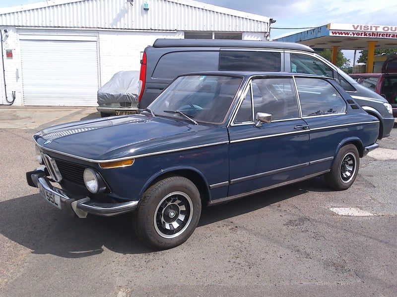 1973 BMW 02 Series - 1 1973 BMW 02 Series - 1