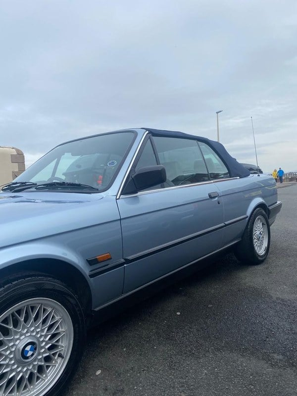 1993 BMW 3 Series - 1 1993 BMW 3 Series - 1