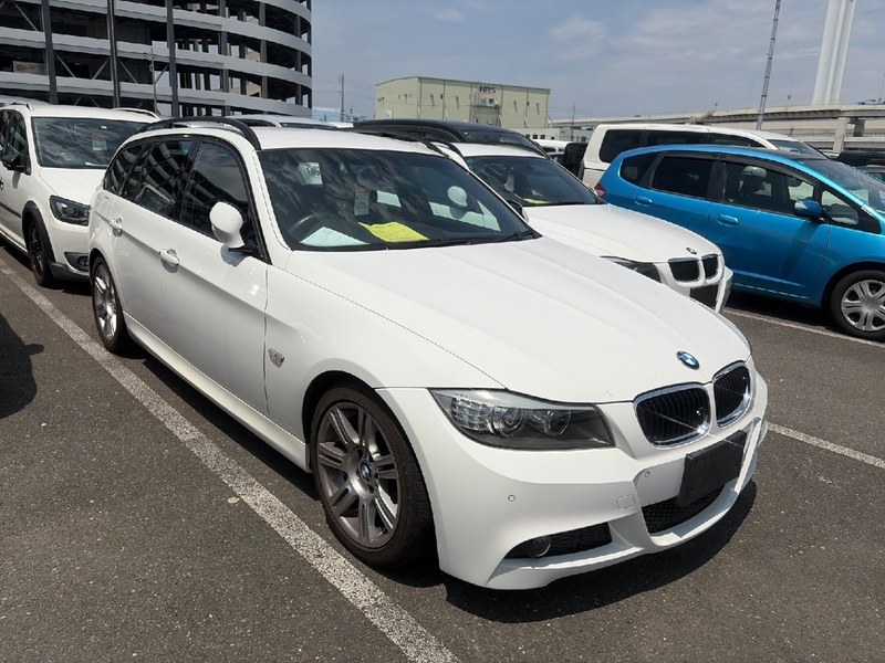 2009 BMW 3 SERIES - 2 2009 BMW 3 SERIES - 2