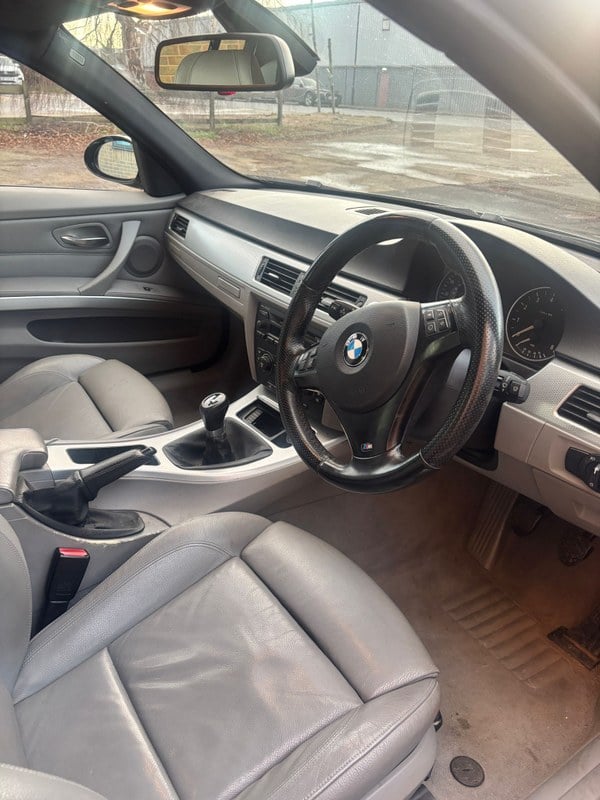 2006 BMW 3 Series - 2 2006 BMW 3 Series - 2
