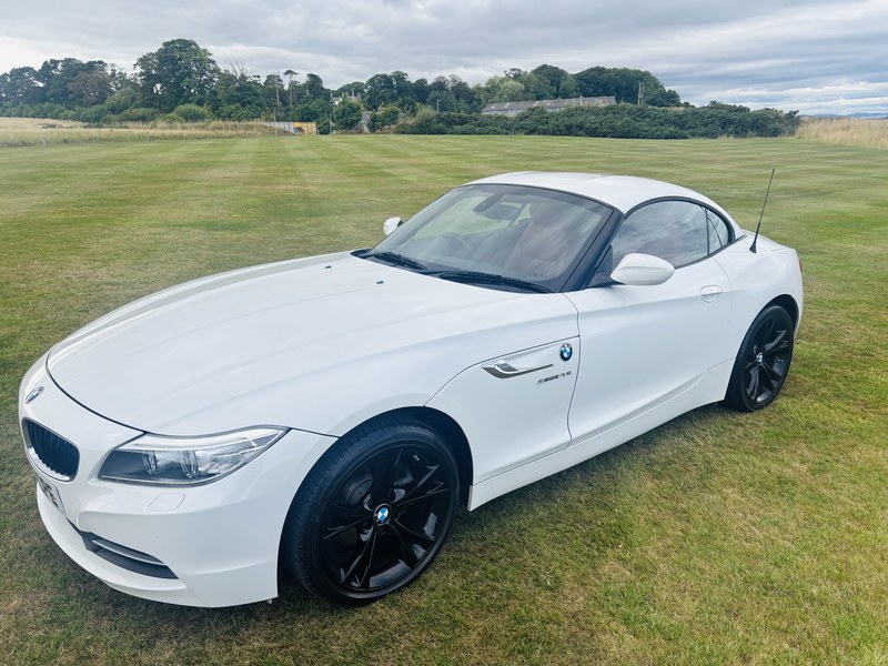 2015 BMW Z4 - 2 2015 BMW Z4 - 2