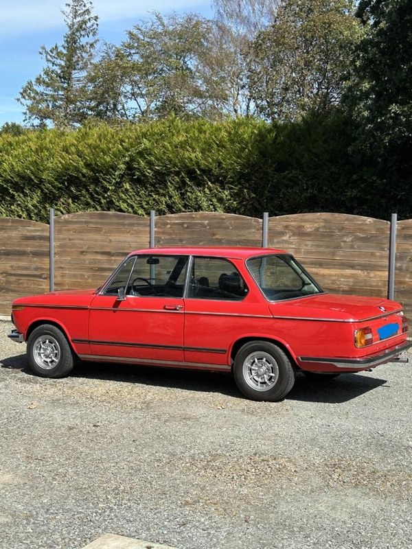 1974 BMW 02 Series - 2 1974 BMW 02 Series - 2