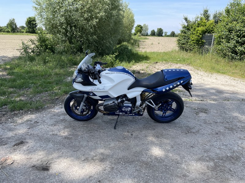 2003 BMW R1100S - 1 2003 BMW R1100S - 1