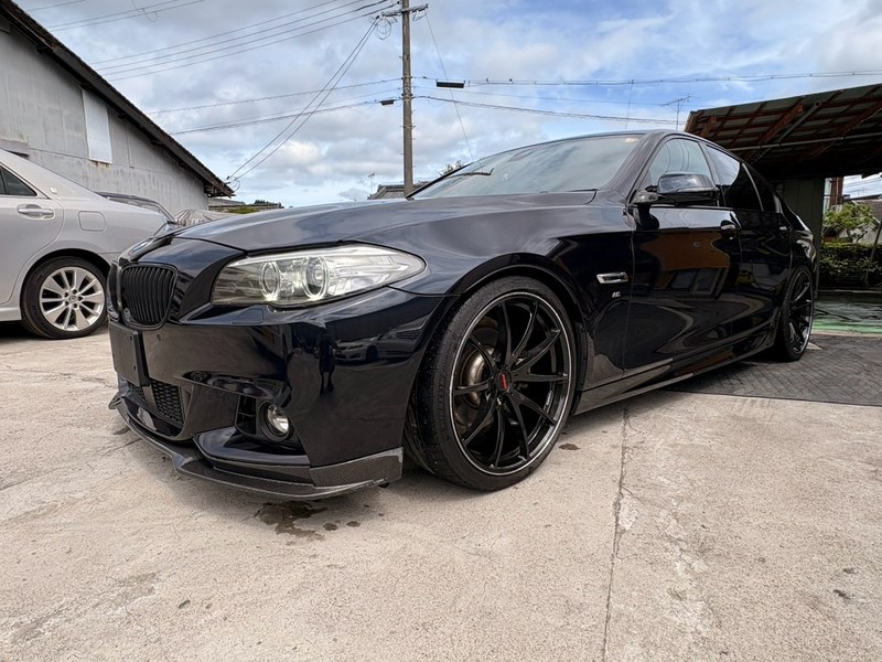 2016 BMW 5 Series - 2 2016 BMW 5 Series - 2