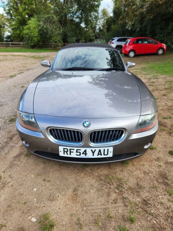 2005 BMW Z4 - 2 2005 BMW Z4 - 2