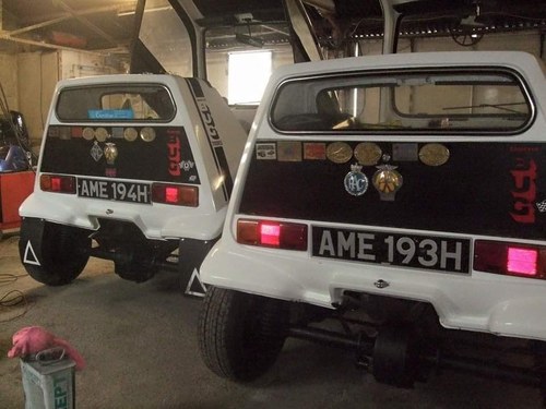 1969 Rothmans bond bugs AME193H and AME194H For Sale