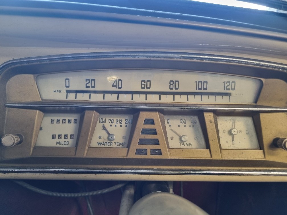 Borgward Isabella (Large Rhombus) by Firma Auto, foto 7