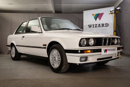 1990 BMW E30 318iS In vendita