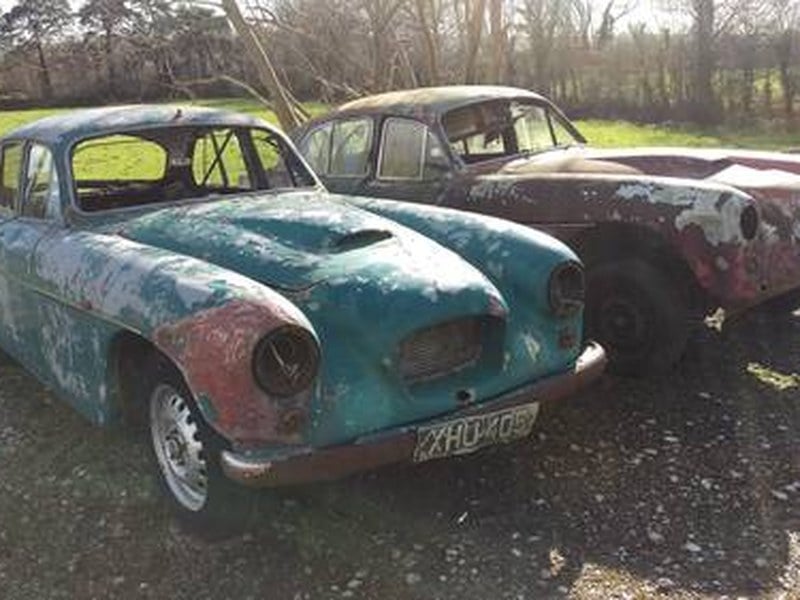 A PAIR OF 405 BRISTOLS FOR RESTORATION