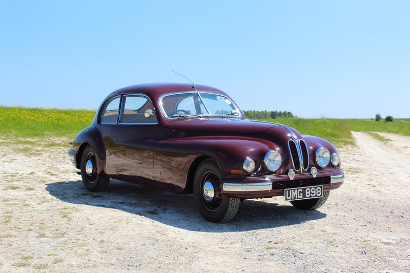 Pathfinder Models PFM 3 1952 Bristol 401. In a pleasant shad... in United Kingdom Pathfinder Models PFM 3 1952 Bristol 401. In a pleasant shad... in United Kingdom