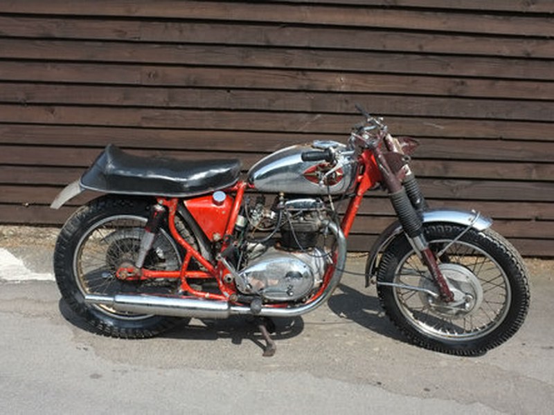 BSA A65 LA Lightning 1967 US BARN FIND Ride or restore £2999