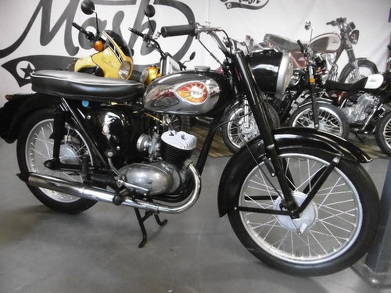 BSA Bantam 175 4 speed All correct