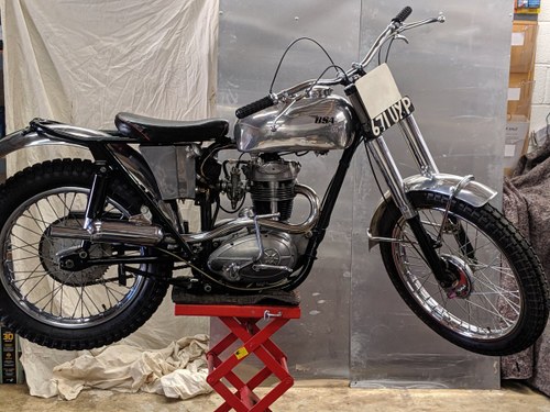 1962 BSA C15T Original, matching numbers machine For Sale