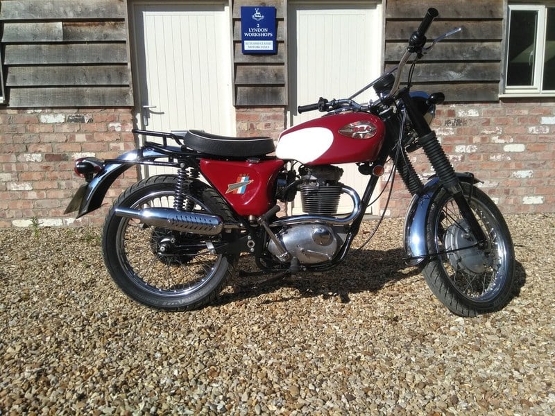 BSA Shooting Star B441