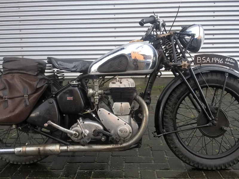 BSA WM 20 girder . 600 CC 1946