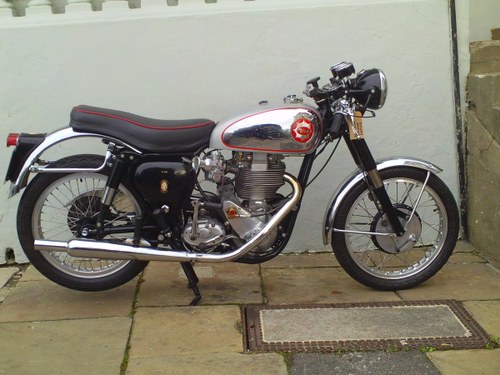 1955 BSA DBD34 CLUBMAN GOLDSTAR REPLICA VENDUTO