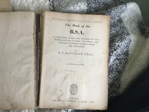 The book of the BSA In vendita