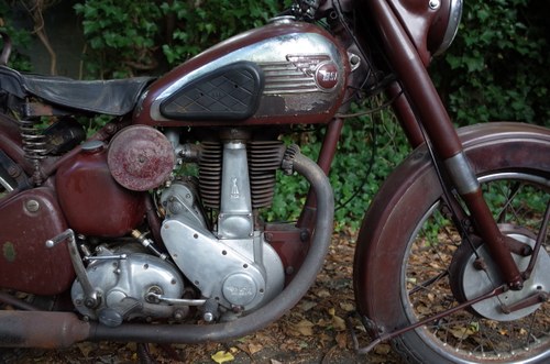1953 Original and unrestored BSA B33. Matching numbers. For Sale