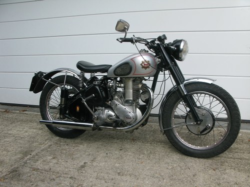1951 BSA Gold Star ZB32 350cc tidy and on the road In vendita