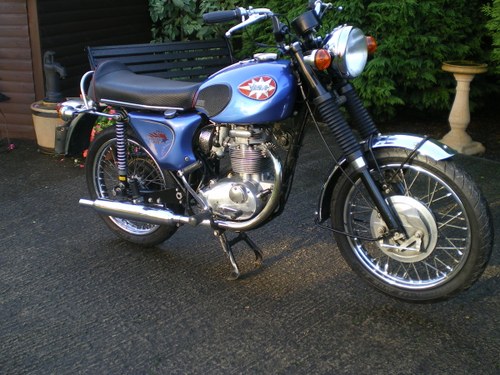 BSA B25, Starfire 250cc, 1969, in Beautiful Condition!! For Sale