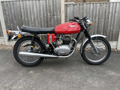 1972 BSA A65L Lightning 650cc For Sale by Auction