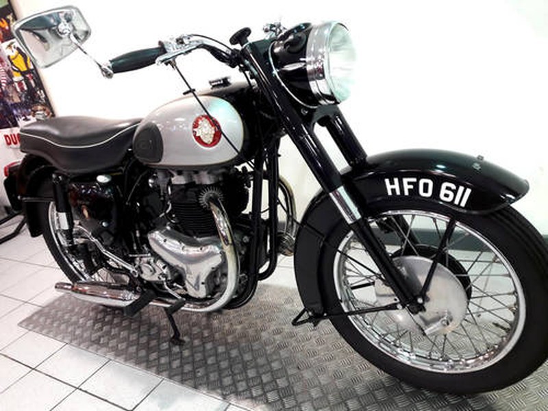1960 BSA A10 Goldflash
