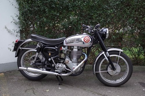 1958 BSA DBD34 GOLD STAR IN NEAR MINT CONDITION SOLD
