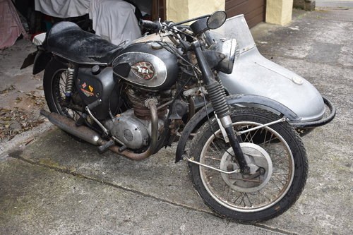 Lot 7 - A 1970 BSA A65 combination project - 02/05/18 For Sale by Auction