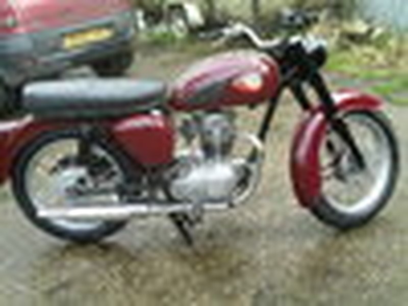 BSA 250CC C15