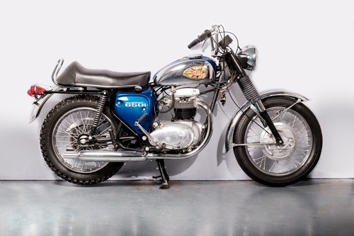 1970 BSA Thunderbolt and its blue For Sale