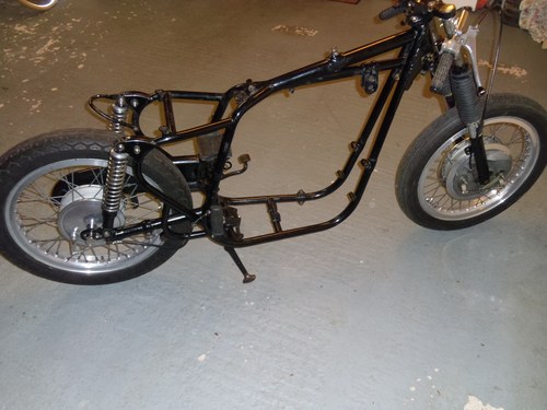 1960 Bsa a7, a10 project/rolling chassis In vendita