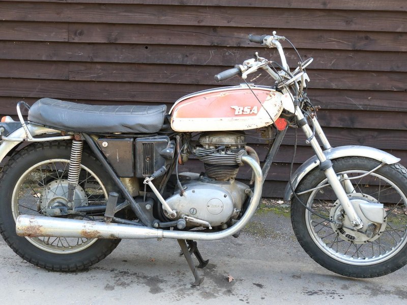 BSA A65 T A 65 Thunderbolt 1972 Restoration Project