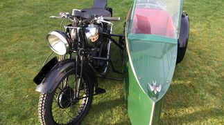 Picture of BSA S31-10 Deluxe Sloper with Swallow ‘Launch’