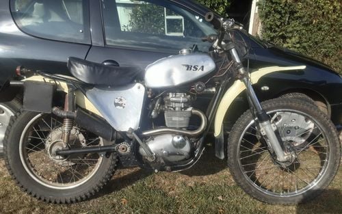 1971 BSA B25 (picture 1 of 2)