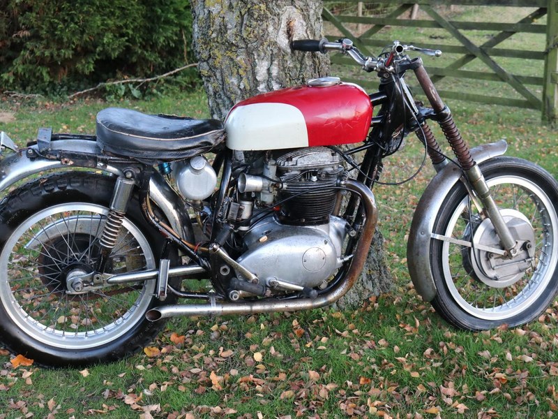 BSA A65 Spitfire IV 1968 winter restoration project