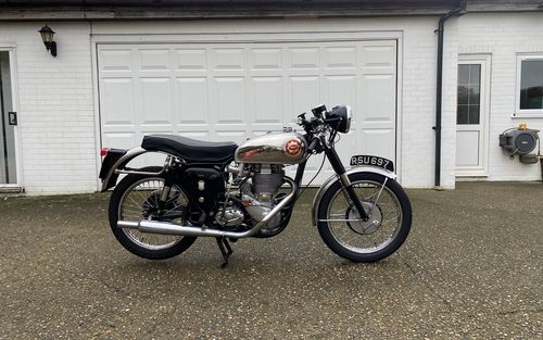 1957 BSA Gold Star DBD34 Matching Numbers (picture 1 of 11)
