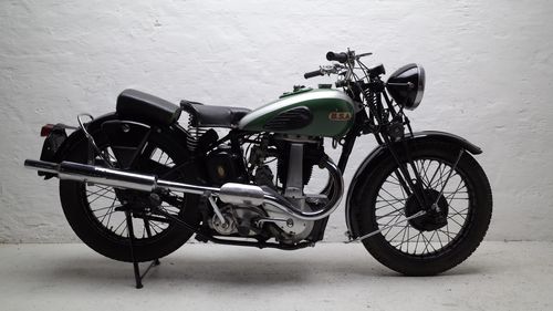 Picture of 1937 BSA M22 Sports. Twin port head w. upswept exhausts - For Sale