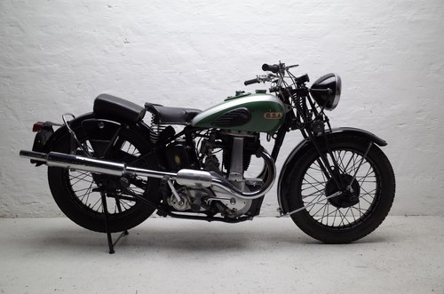 1937 BSA M22 Sports. Twin port head w. upswept exhausts For Sale