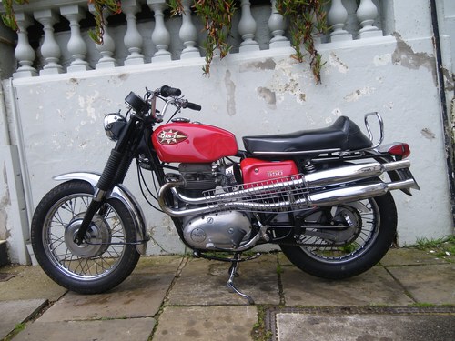 1969 BSA A65 FIREBIRD SCRAMBLER VENDUTO