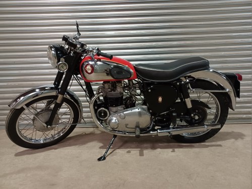 1957 BSA ROAD ROCKET 650cc TOTALLY RESTORED IN AS NEW CONDITION For Sale