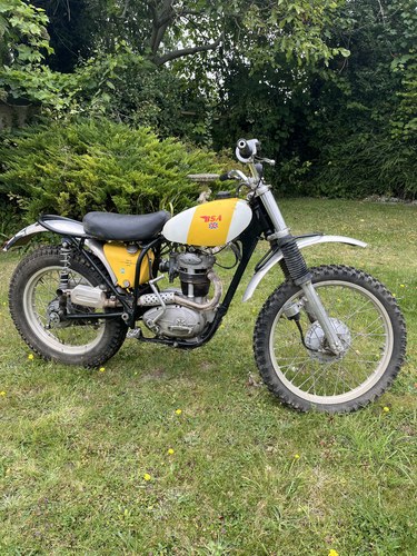 1970 BSA B25