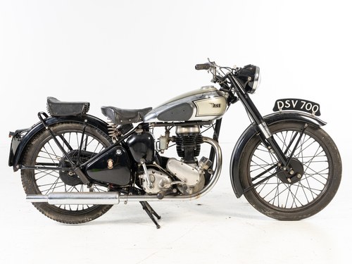Lot 25 1946 BSA 249cc C11 For Sale by Auction