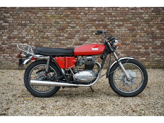 1975 BSA Lightning - 2 1975 BSA Lightning - 2